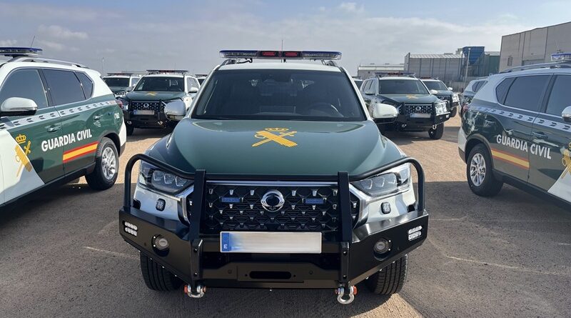 스페인 치안 기관 가디아 시빌(Dirección General de la Guardia Civil)에 공급되는 KG모빌리티 ‘렉스턴’