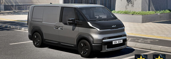 기아의 첫 전동화 전용 PBV ‘더 기아 PV5’가 해외 주요 상용차 어워즈에서 연이어 수상하는 쾌거를 달성했다