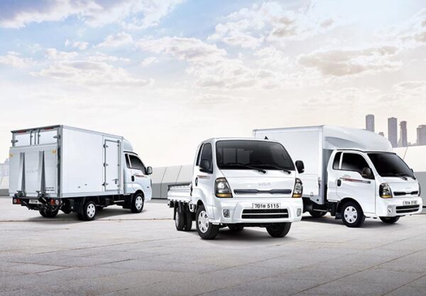 왼쪽부터 The 2026 봉고 Ⅲ 냉장탑 파워게이트, LPG 터보, 확장형 윙바디