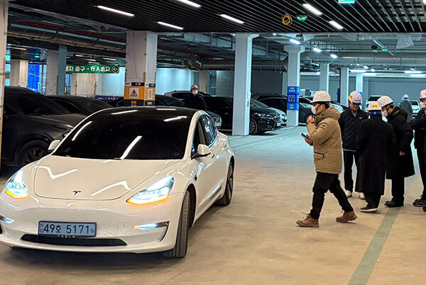 반포 래미안 트리니원 지하주차장 자동 호출 시연