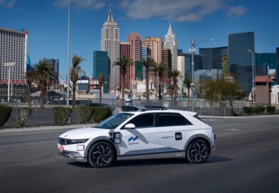 미국 라스베이거스에서 우버와 함께 시범 서비스 중인 모셔널 아이오닉 5 로보택시