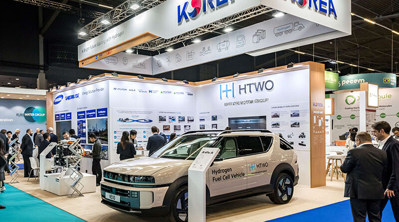 월드 하이드로젠 서밋 2026(World Hydrogen 2026 Summit & Exhibition) 한국관에 마련된 현대차그룹 부스