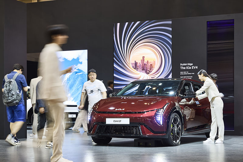 2026 부산모빌리티쇼에 전시된 기아 EV4 GT